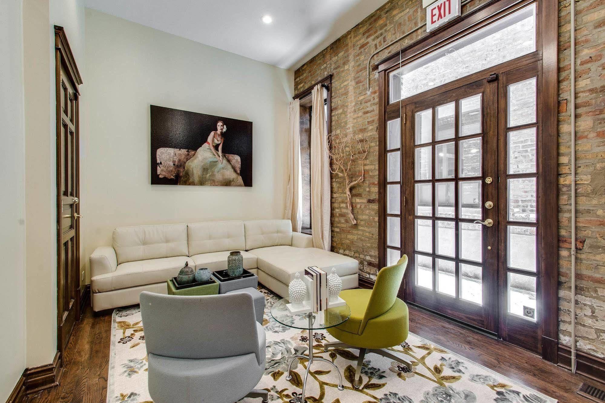 Gasthof Ruby (adults Only) Chicago